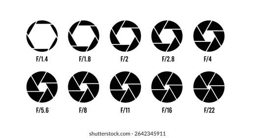 camera lens diagram and aperture collection set. camera lens diagram with camera shutter number values