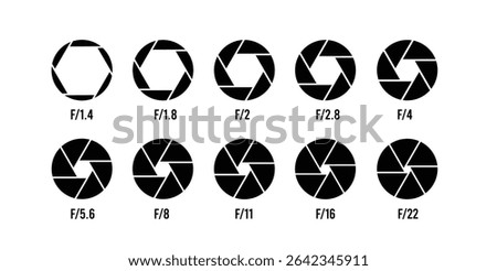 camera lens diagram and aperture collection set. camera lens diagram with camera shutter number values