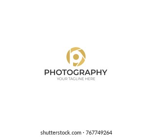 Camera Lens Letter P Logo Template. Video Vector Design. Photography Illustration