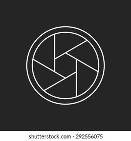 camera lens line icon