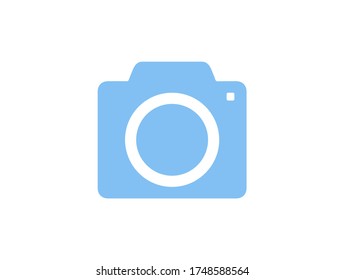 Camera. Lens. Vector icon in flat color.