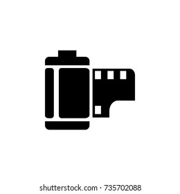 Camera lent icon on white background
