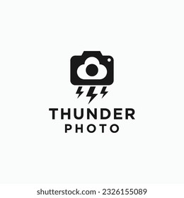 camera with lightning logo design vector silhouette illustration