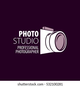 camera logo, a photographer