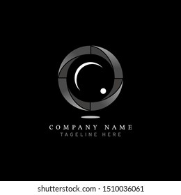 the camera logo, with a touch of modern illustration, a combination of black and white, is perfect for the photography business logo - vector