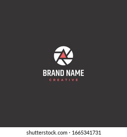 Diseño de la plantilla Icono del logotipo de medios de cámara en la ilustración del vector 
