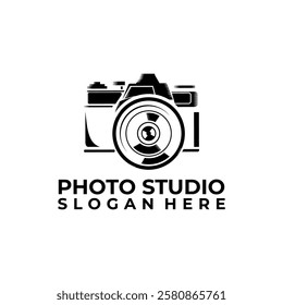 Camera Old logo. Photo Studio logo design. Vintage camera photography logo icon vector template