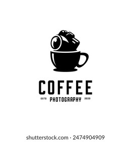 Camera auf einer Tasse Kaffee-Logo, Fotografie-Cafe-Vektorgrafik 