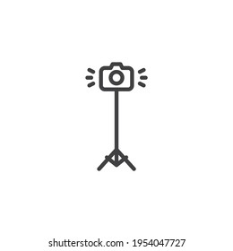 Kamera auf Stativ-Linie Symbol. lineares Stilzeichen für mobiles Konzept und Webdesign. Fotokamera stehen Umriss-Vektorsymbol. Symbol, Logo-Abbildung. Vektorgrafik