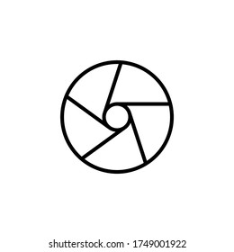 camera shutter icon in black line style icon, style isolated on white background