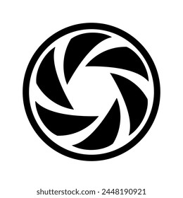 Camera Shutter icon vector. Camera lens illustration sign. diaphragm petals symbol or logo.