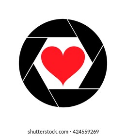 Camera shutter, isolated, with a heart inside the aperture icon
Camera objective icon vector.Camera objective icon art. Heart Icon Vector. Heart Icon symbol. Heart Icon Object. Heart Icon Picture. 