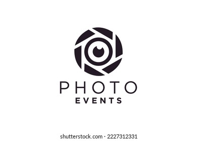 Camera Shutter Lens for Fashion Photographer logo design inspiration