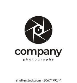 Camera Shutter Logo design for Photography studio 