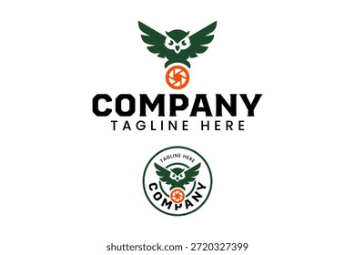 Kameraverschluss mit Eule fliegen modernes Logo-Design-Set für die Fotografie. Eule Vogel mit Kamera Objektiv Blende minimalistischen Badge Logo Design-Set. Vogel der Beute halten Apertur Objektiv Logo Design für Studio