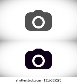 Camera Vector icon