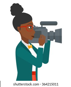 Kameramann mit Videokamera.