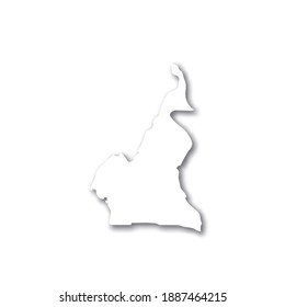 Camerún - mapa blanco de silueta 3D de la zona del país con sombra caída sobre fondo blanco. Simple ilustración vectorial plana.