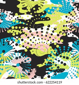 Camouflage and halftone pattern background seamless, mask clothing print. Repeatable camo vector. Dazzle paint masking abstract illustration