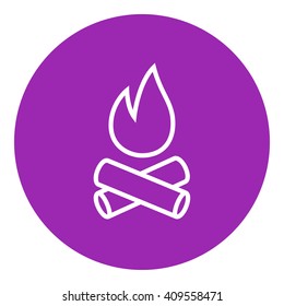 Campfire line icon.