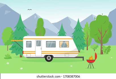 Camping Wohnwagen im Wald nahe den Bergen. Sommer- oder Frühjahrslandschaft mit Bergen, Bäumen und Reisen Mobilheim. Vektorillustration-Hintergrund-Concept-Illustration.