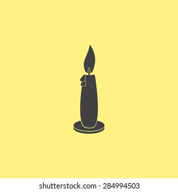 Candle vector icon 