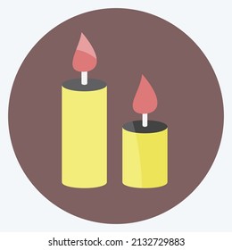 Candles-Symbol im trendigen, flachen Stil einzeln auf hellblauem Hintergrund
