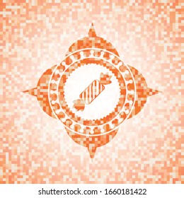 icono de caramelo dentro del emblema abstracto de mosaico naranja con fondo