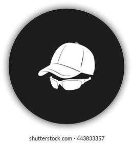 Cap and glasses icon.
