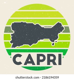 Logo de Capri. Firmar con el mapa de la isla y las franjas coloreadas, ilustración vectorial. Puede utilizarse como insignia, logotipo, etiqueta, pegatina o insignia de Capri.