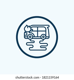 Car crash accident line icon. linear style sign for mobile concept and web design. Auto accident outline vector icon. Car insurance symbol, logo illustration. Vector graphics