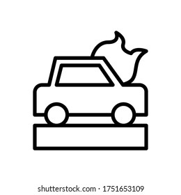Coche, icono de fuego. Línea simple, contorno de elementos vectoriales de los iconos de los bomberos para ui y ux, sitio web o aplicación móvil