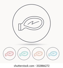 Car mirror icon. Driveway side view sign. Linear circle icons.