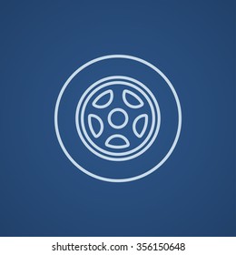 Icono de la línea de la rueda del coche para web, móvil e infografía. Icono azul claro del vector aislado en fondo azul.