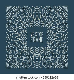 Card. Vintage decorative elements. Ornamental floral business cards, oriental pattern, vector illustration.  Islam, Arabic, Indian, turkish, pakistan, chinese, ottoman motifs.