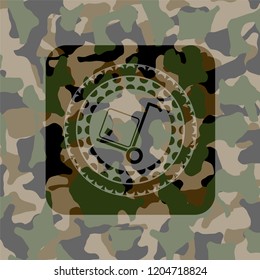 cargo icon inside camo emblem