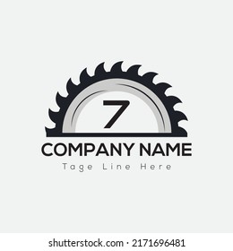 Logo des Zimmermanns auf Buchstabe 7 Vorlage. Carpenter On 7 Letter, Ursprüngliches Carpenter-Signaltonkonzept, Design des Immobilienlogos