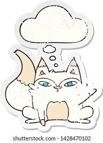 Cartoon-arktischer Fuchs mit Denkblase als bedrückter abgenutzter Aufkleber