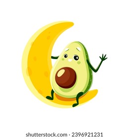 Cartoon avocado Charakter auf dem Mond. Raw Avocado, frischer tropischer Obstcharakter oder vegan gesundes Lebensmittel einzeln auf lustigen Vektormaskotten oder Persönlichkeiten auf Käsemond-Halbmond sitzend