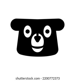 Cartoon bear head. Vector illustration on white background. 