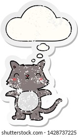 Cartoon-Katze mit Denkblase als bedrückter abgenutzter Aufkleber