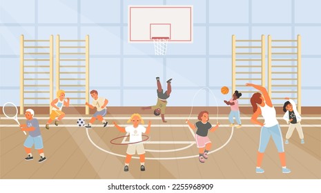 Niños de caricatura en la escuela deporte gimnasio ilustración vectorial. Animación deportiva, juegos en el interior. Entrenamiento docente con niños, niños y niñas haciendo ejercicios físicos, pateando pelota, saltando sobre cuerda