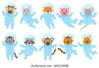 Cartoon cute animals, pig, mouse and cat astronauts in space suits. Space cosmonauts raccoon, cow, monkey vector illustration set. Galaxy animals astronauts cat and fox, cow and mouse