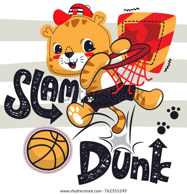 ストライプの背景にバスケットボールをしている漫画のかわいいタイガーの少年 ベクター画像 Tシャツのグラフィックデザイン のベクター画像素材 ロイヤリティフリー 762355249