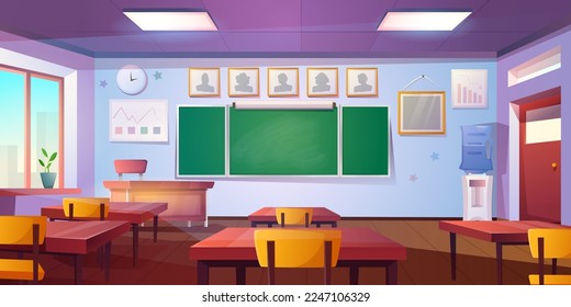 Caricatura vacía el aula. Escuela de educación o interior de clase universitaria con pizarra verde, mesas de profesores y alumnos, sillas de madera. Espacio para estudiar con reloj colgado en la pared, afiches, enfriador de agua.