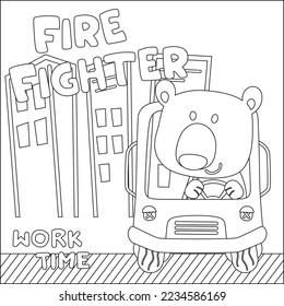Cartoon des lustigen Bärenfeuerwehrmanns auf dem Feuerwehrwagen. Kreative Vektorgrafik Kinderdesign für Kinder Aktivität Farbbuch oder Seite.
