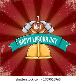 Dibujo Feliz Día del Trabajo etiqueta vectorial aislada en el fondo vintage de carteles rojos con rayos . fondo del día de trabajo feliz vectorial o banner con martillo . afiche del 1 de mayo para los trabajadores