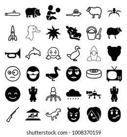 Iconos de dibujos animados. conjunto de 36 íconos editables rellenos y esquemáticos de caricaturas como oso, trompeta, emot sonriente, ojos rodante emot, tv, oveja, ganso, cohete, delfín, cuchara y pala