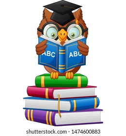 Cartoon owl holding book. vector illustration