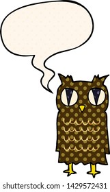 cartoon owl with speech bubble in comic book style